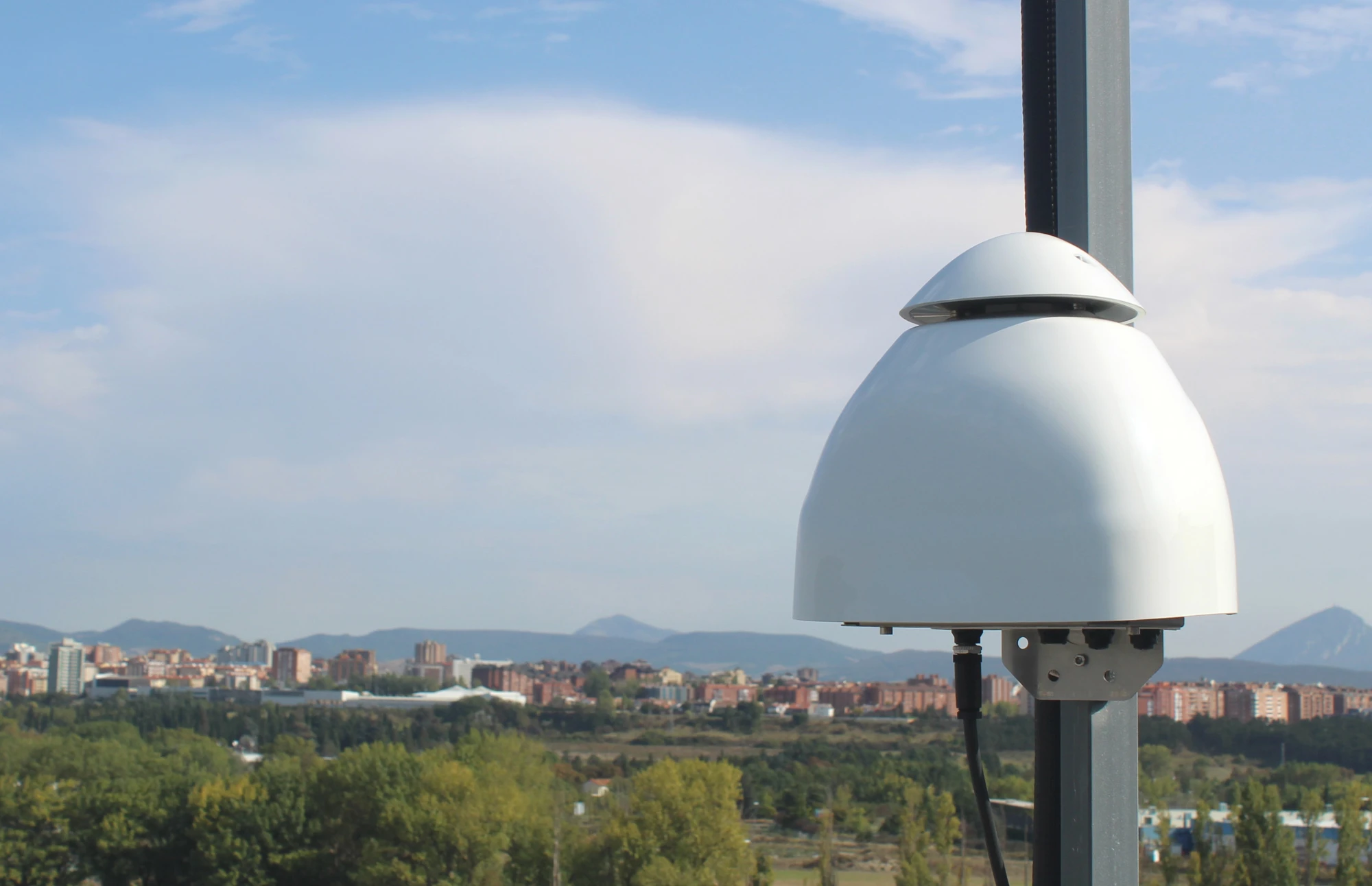 AirSens Pro – Air Quality Monitor